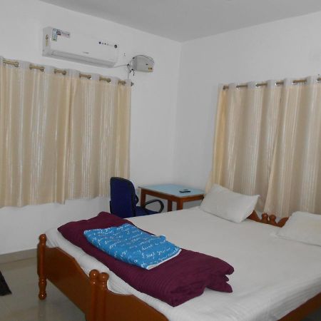 Wekare Guest House Bhubaneswar Bagian luar foto