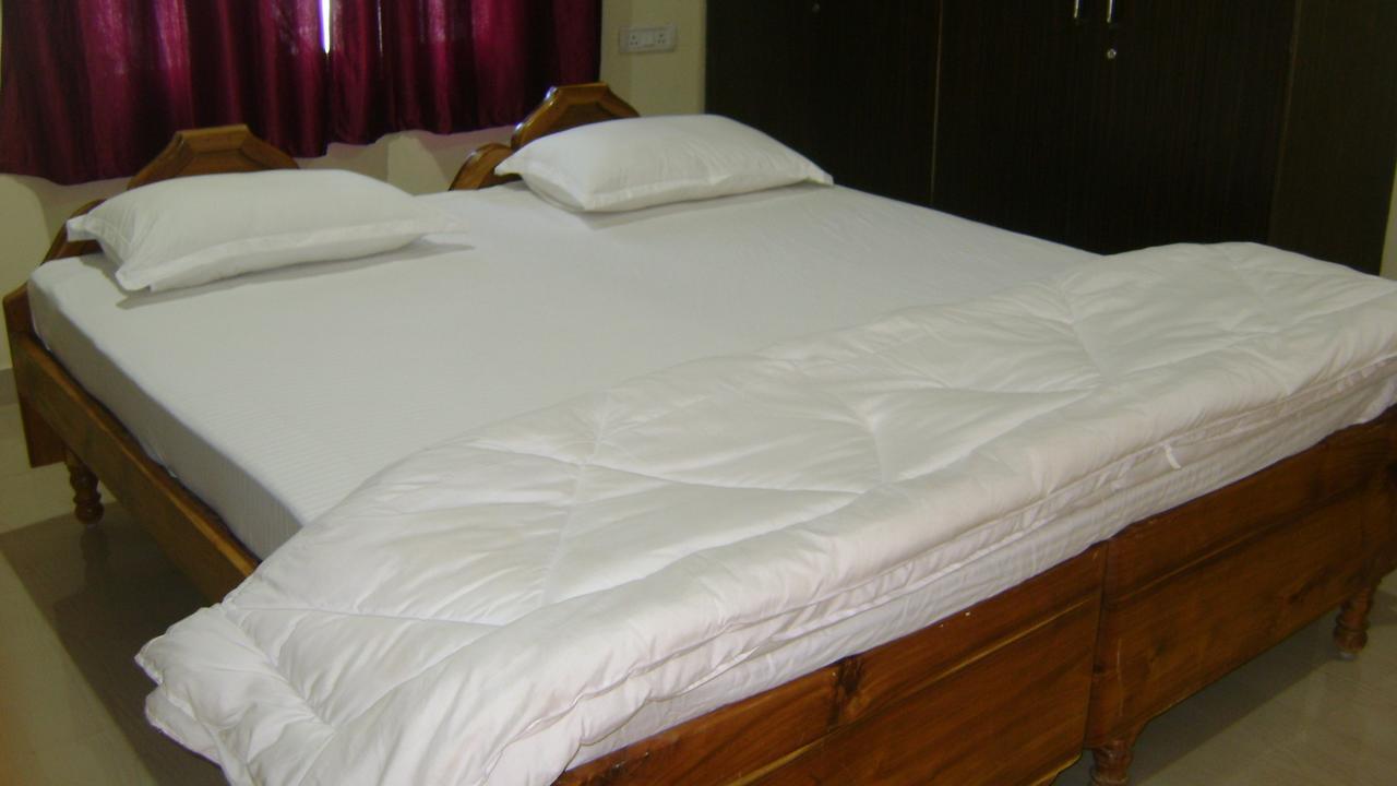 Wekare Guest House Bhubaneswar Bagian luar foto