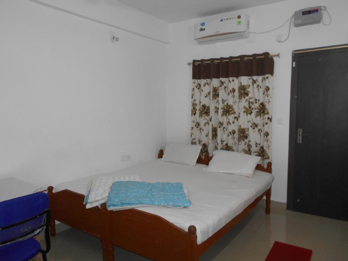 Wekare Guest House Bhubaneswar Bagian luar foto