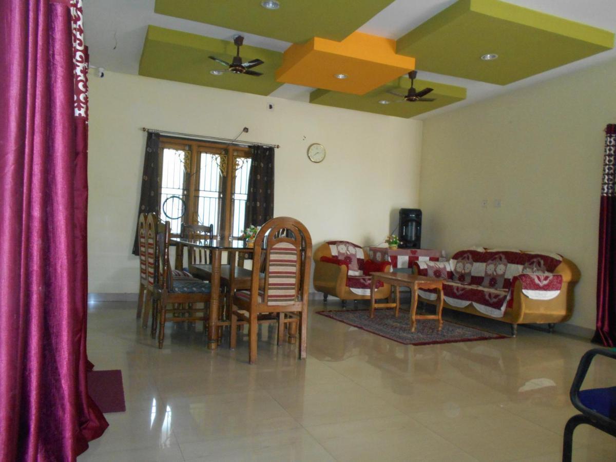 Wekare Guest House Bhubaneswar Bagian luar foto