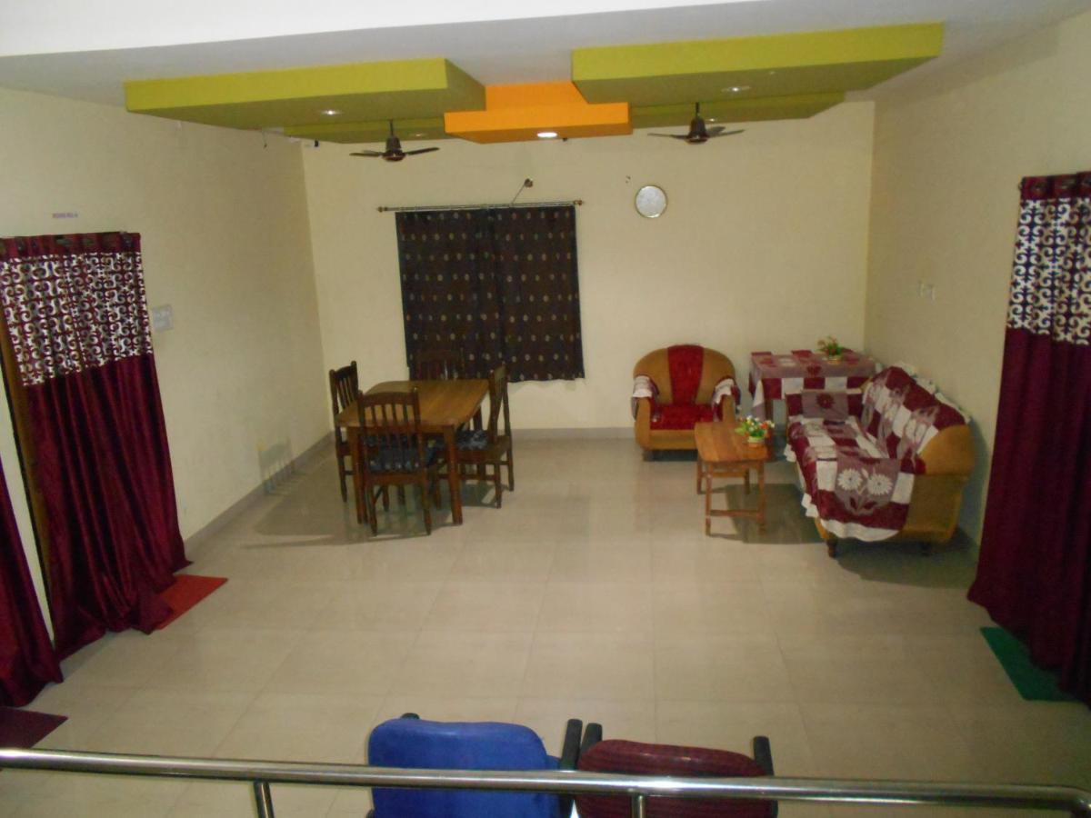 Wekare Guest House Bhubaneswar Bagian luar foto